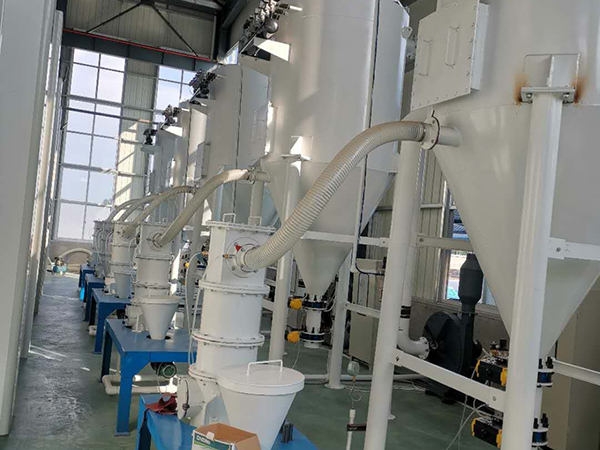 河南客户超纯气流粉碎机设备