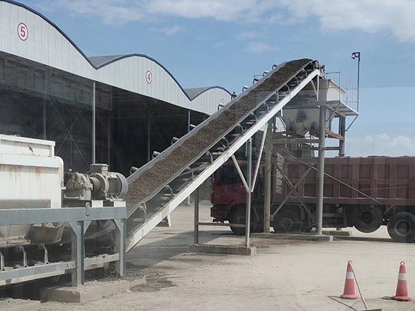 穩（wěn）定土拌合（hé）站 